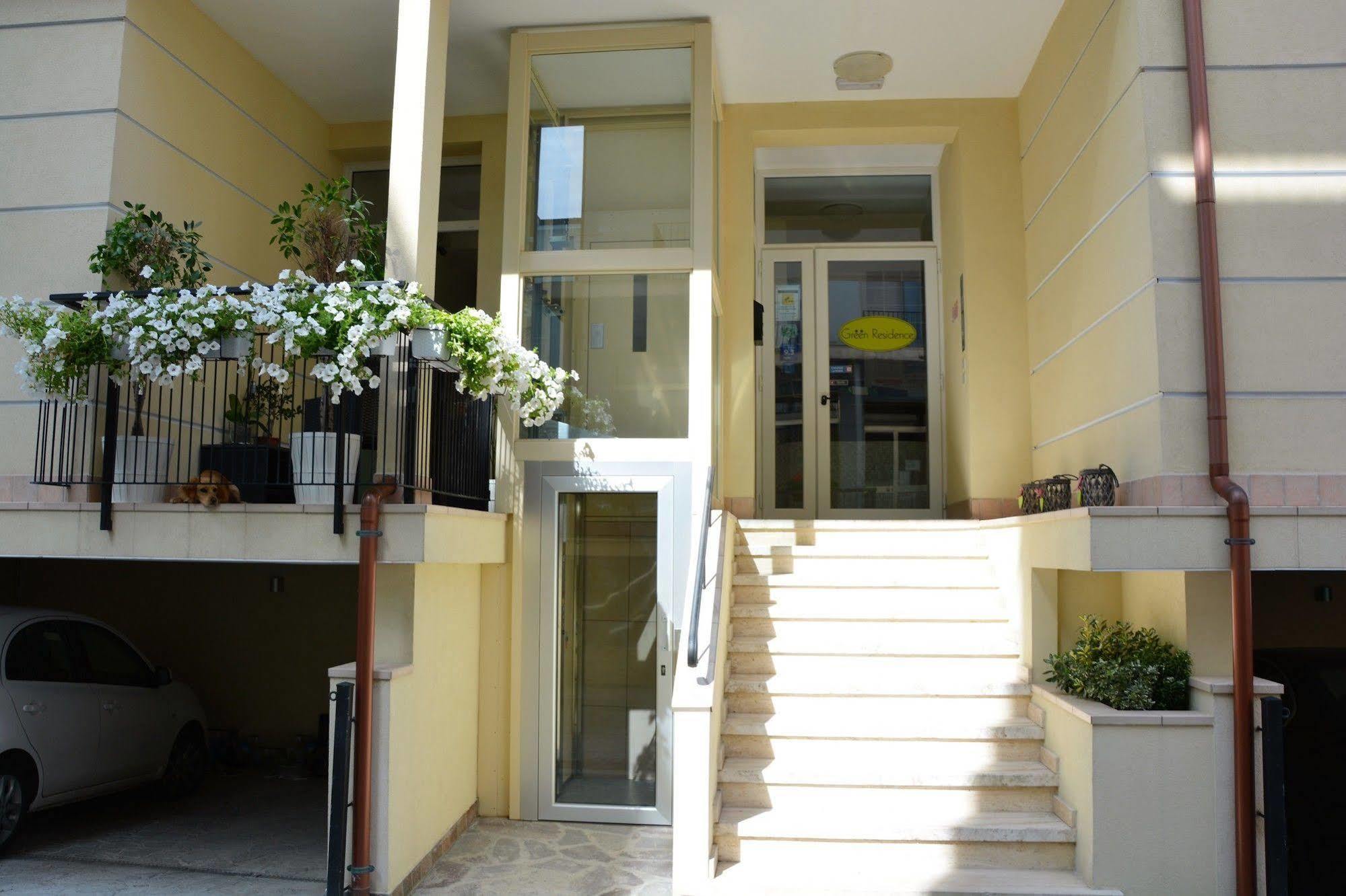Green Residence Rimini Exterior photo